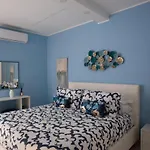 Ira House 公寓 *